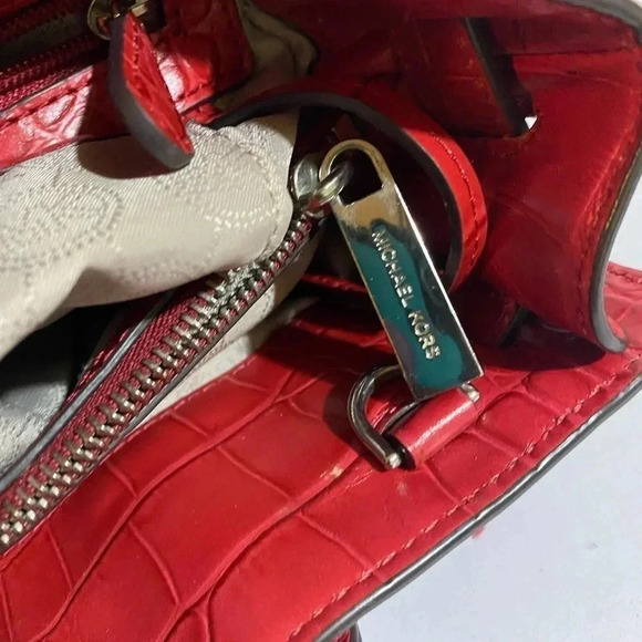 Michael kors red  leather satchel handbag - Picture 9 of 14